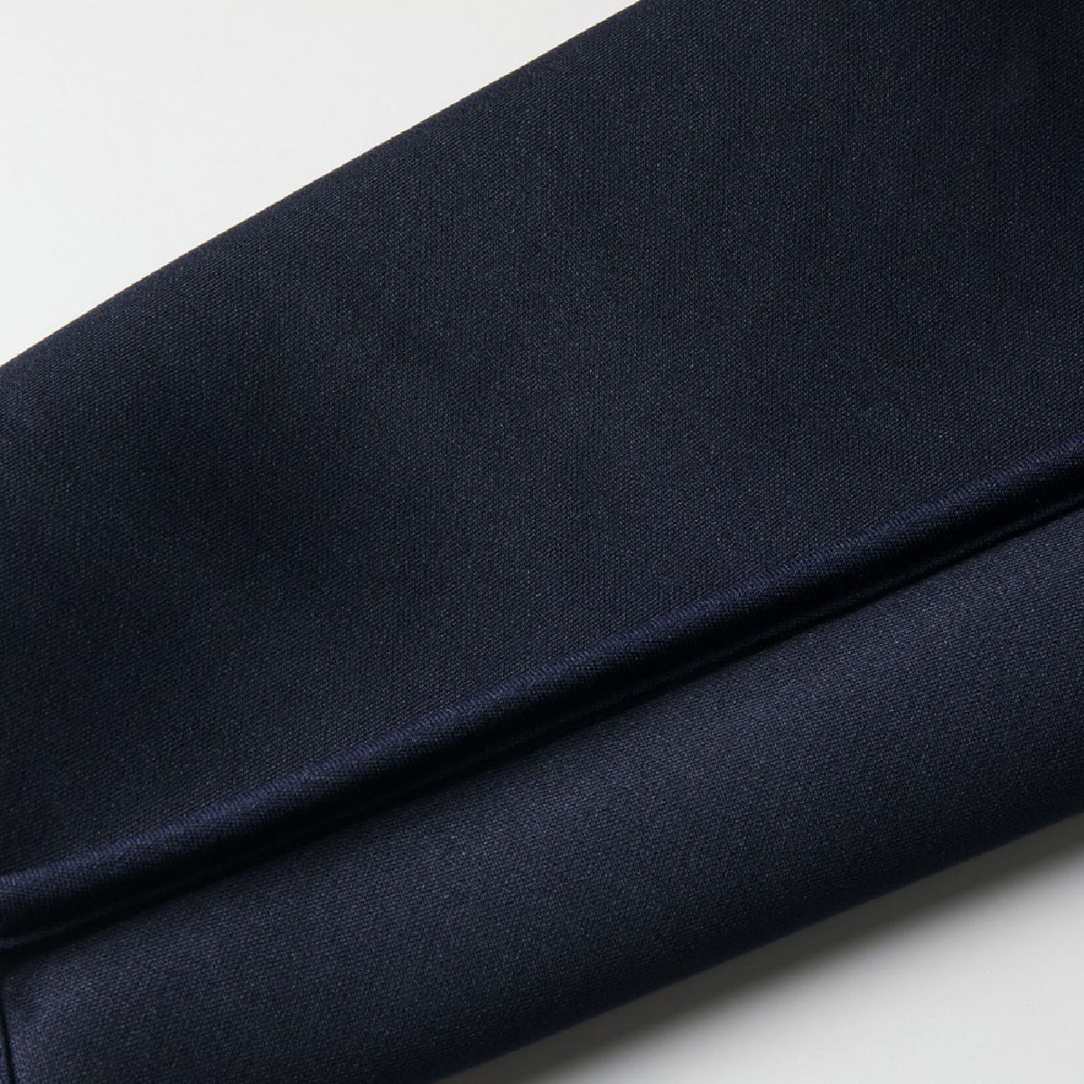 The seam allowance on the back of the sleeve is piped to prevent it from hitting the skin.