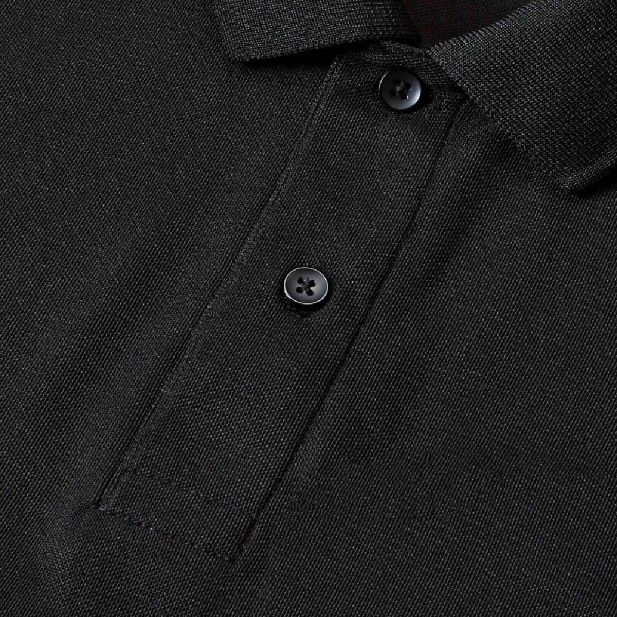 The black uses glossy buttons in the same color as the body.