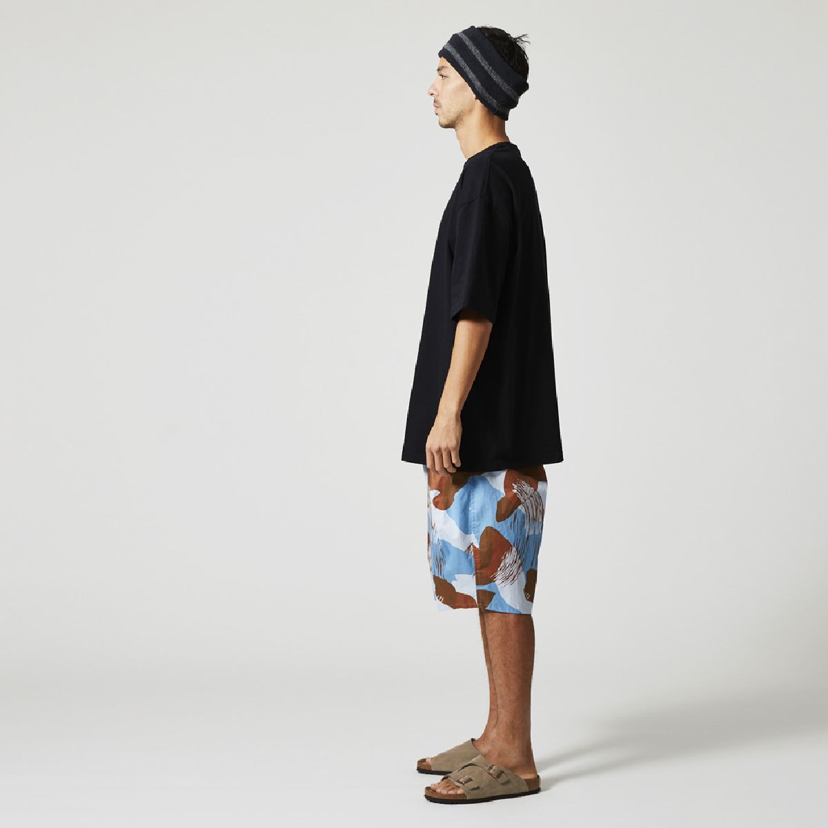 Height 182cm XL Size Side Silhouette