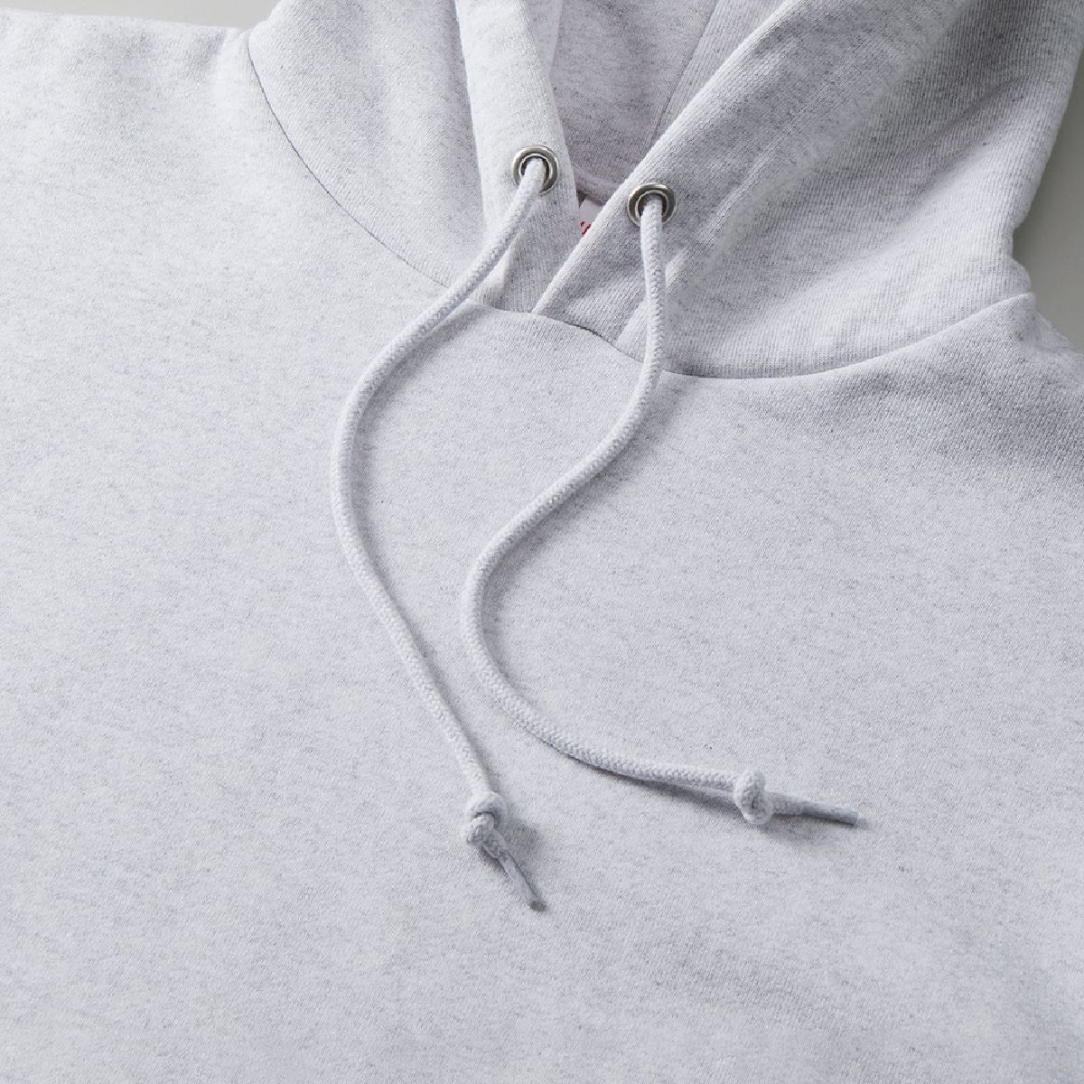 Food string is the same color, and the tip is chip processed