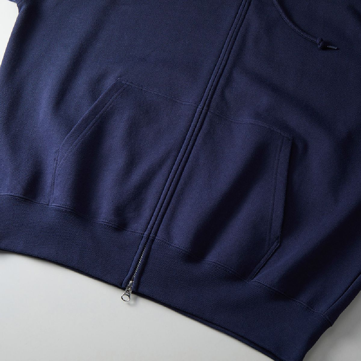 Kangaroo pocket specification