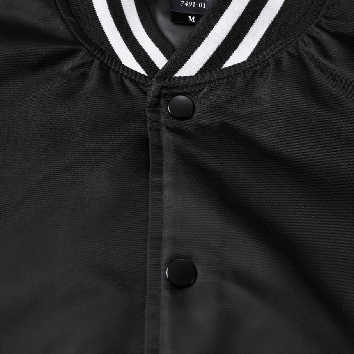 Features a metal, American-style snap-button front.